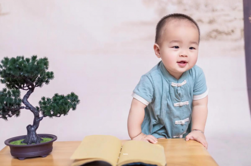 广州包生男孩的试管医院宝宝多大可以吃辅食