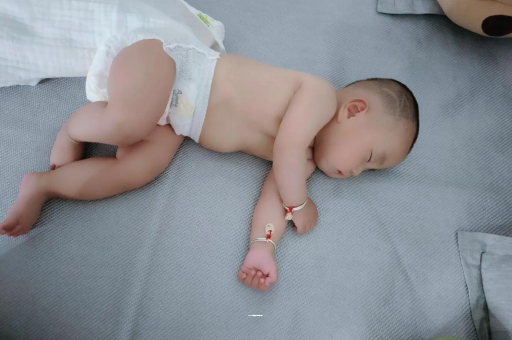 广州包生男孩的试管医院怀孕多久肚子会胀气